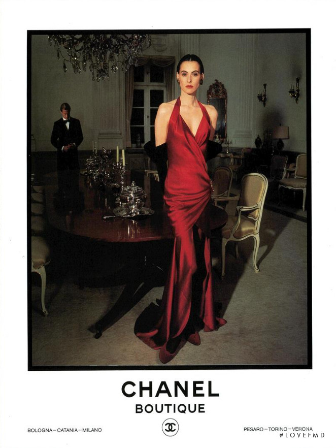 Ines de la Fressange featured in  the Chanel advertisement for Autumn/Winter 1989