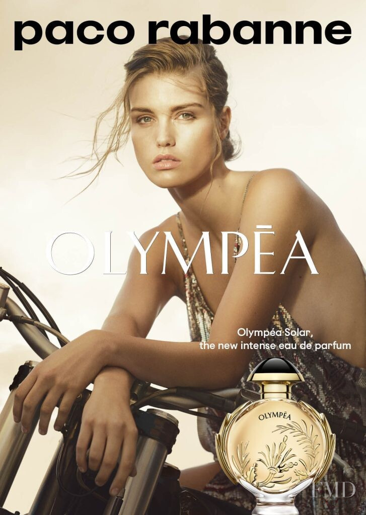 Luna Bijl featured in  the Paco Rabanne Olympea Fragrance advertisement for Spring/Summer 2022