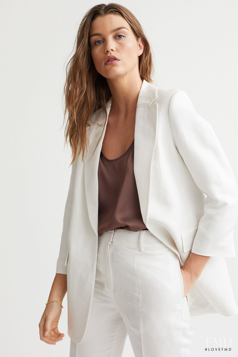 Luna Bijl featured in  the H&M catalogue for Summer 2022