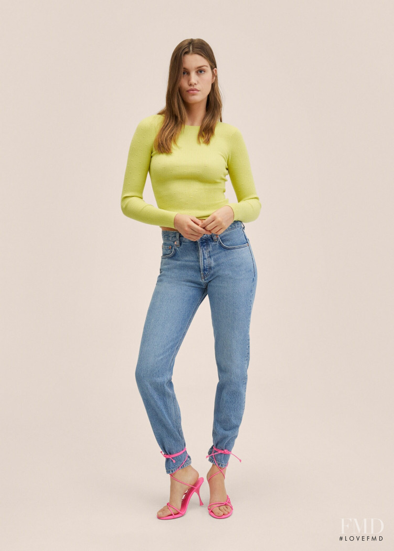 Luna Bijl featured in  the Mango catalogue for Spring/Summer 2022