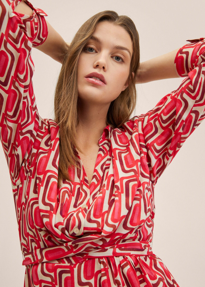 Luna Bijl featured in  the Mango catalogue for Spring/Summer 2022