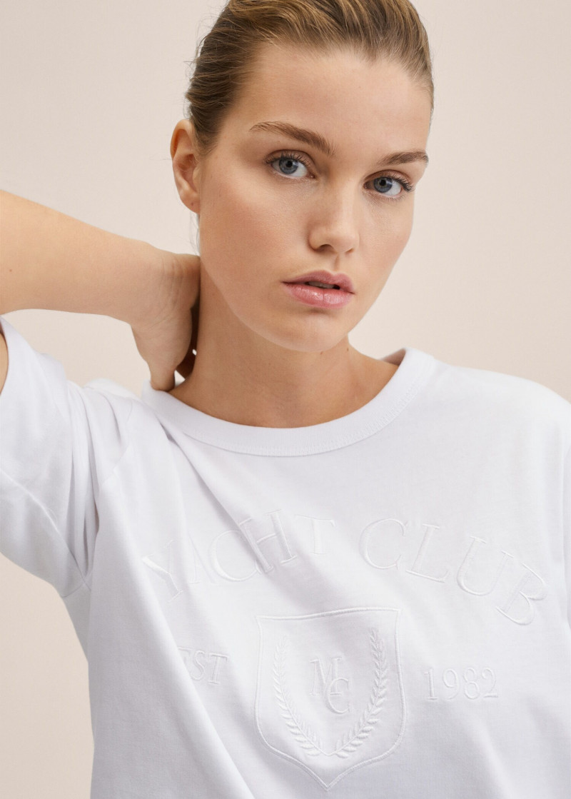 Luna Bijl featured in  the Mango catalogue for Spring/Summer 2022