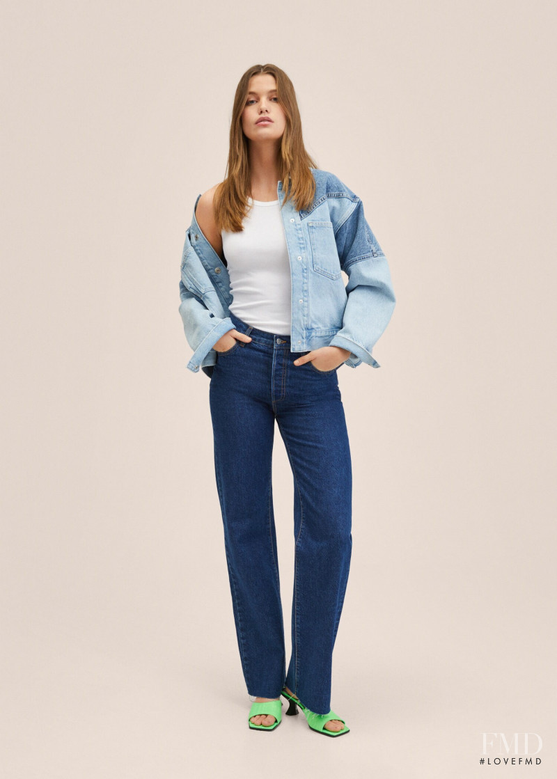 Luna Bijl featured in  the Mango catalogue for Spring/Summer 2022