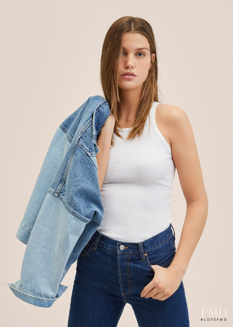 Luna Bijl featured in  the Mango catalogue for Spring/Summer 2022