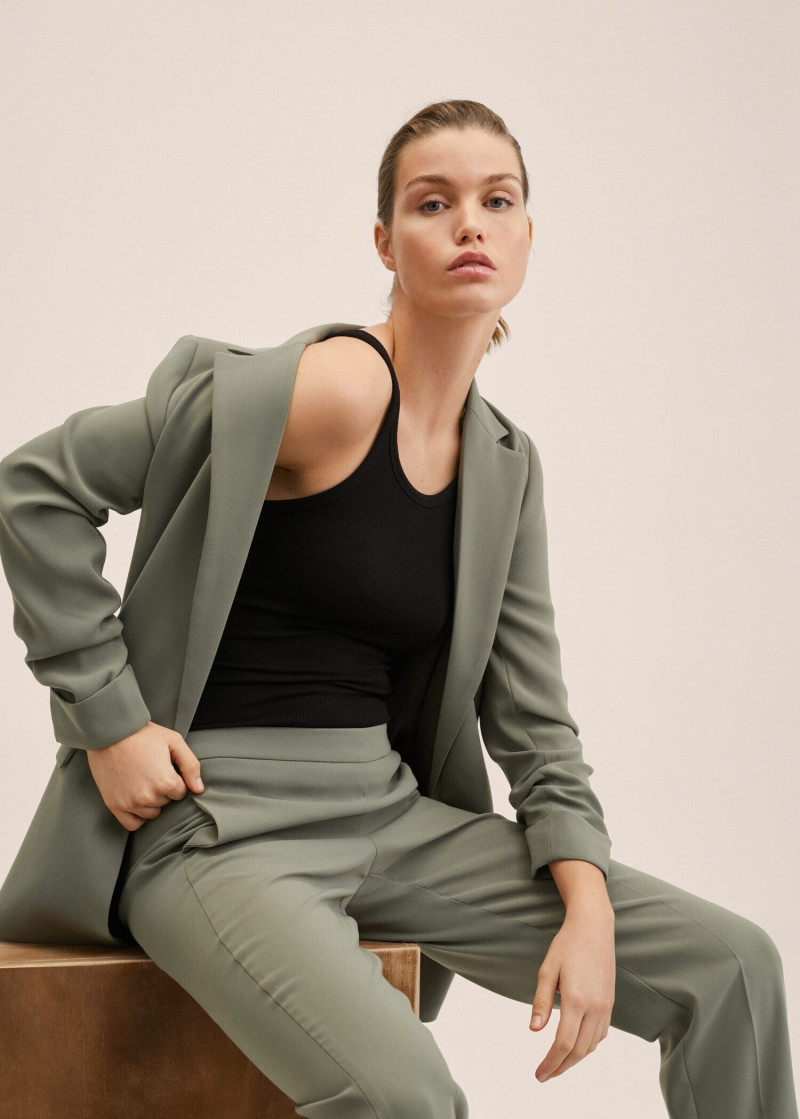 Luna Bijl featured in  the Mango catalogue for Spring/Summer 2022