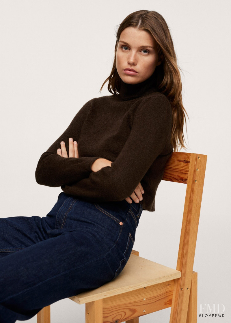 Luna Bijl featured in  the Mango catalogue for Spring/Summer 2022