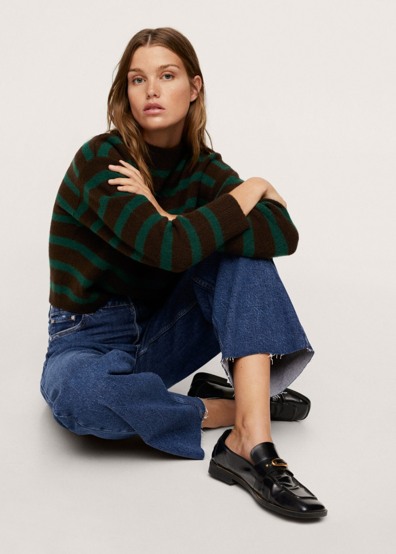 Luna Bijl featured in  the Mango catalogue for Spring/Summer 2022