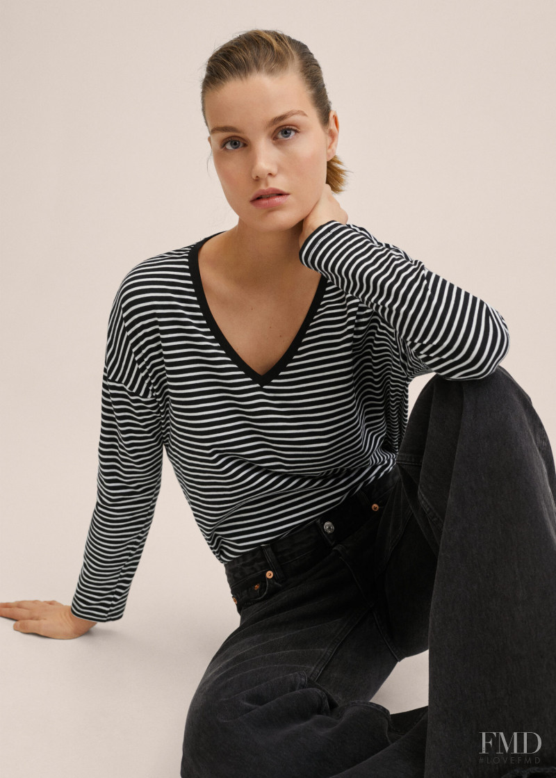 Luna Bijl featured in  the Mango catalogue for Spring/Summer 2022