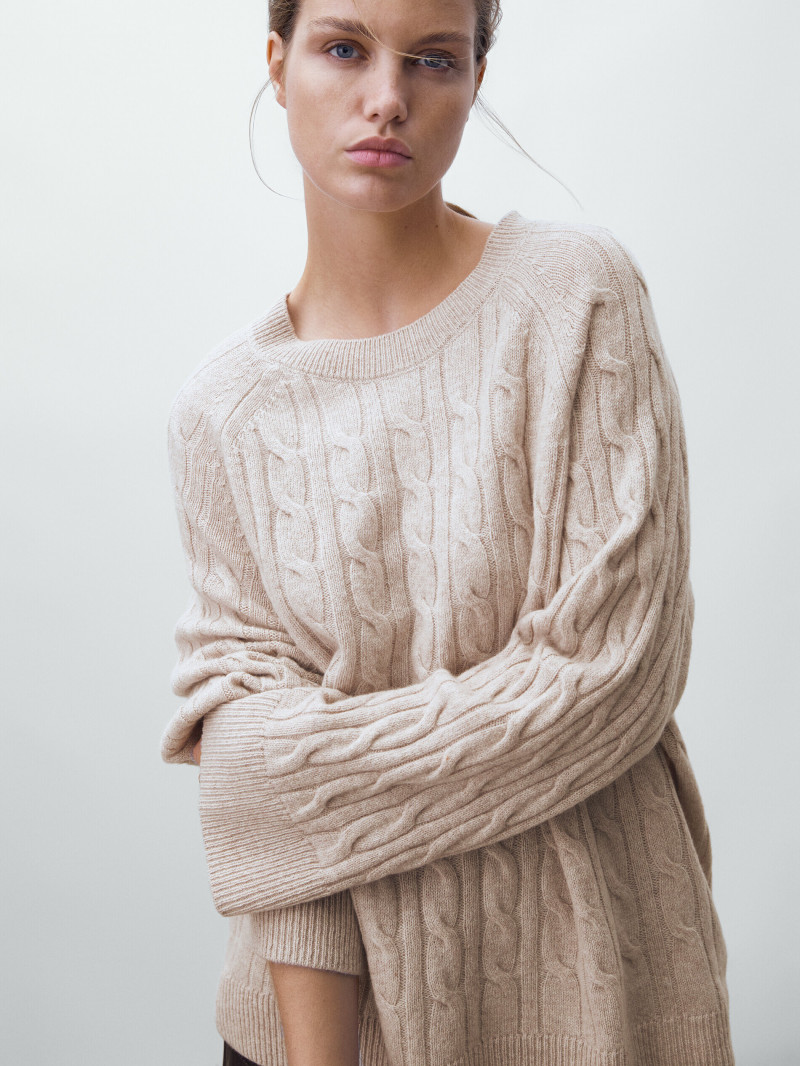 Luna Bijl featured in  the Massimo Dutti catalogue for Winter 2021