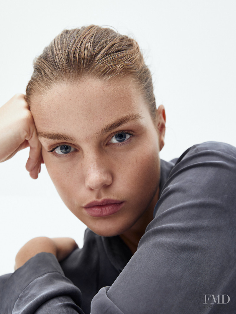 Luna Bijl featured in  the Massimo Dutti catalogue for Winter 2021