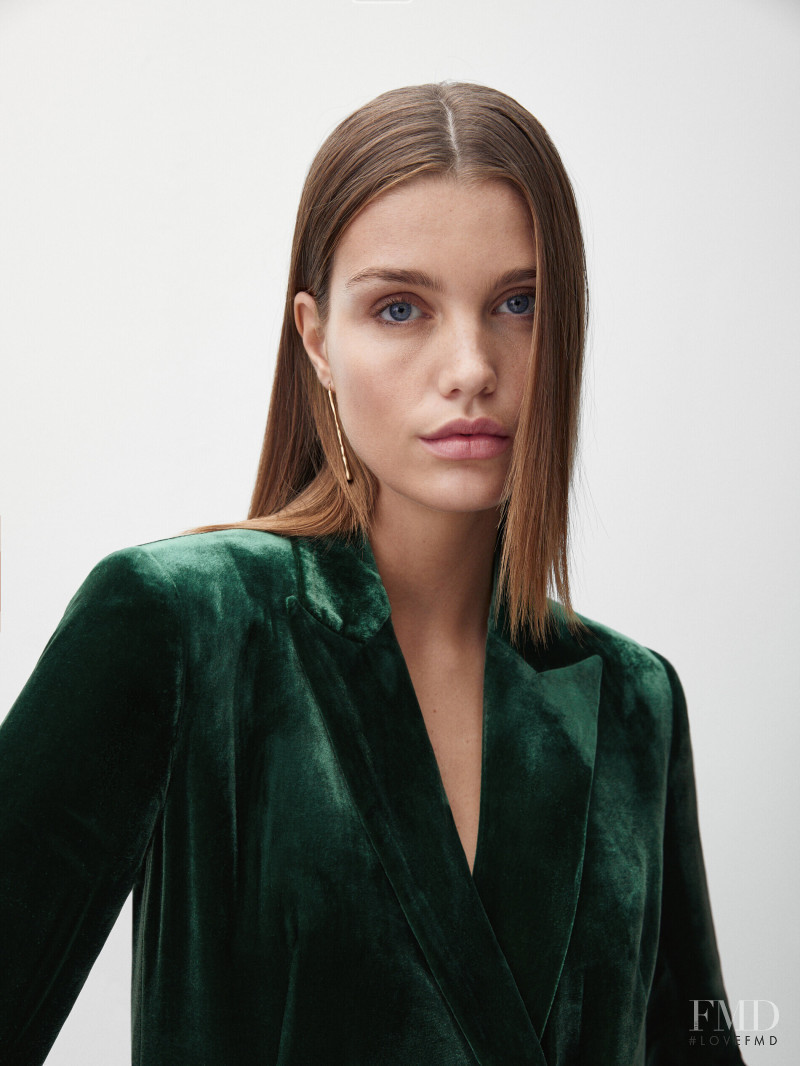 Luna Bijl featured in  the Massimo Dutti catalogue for Winter 2021