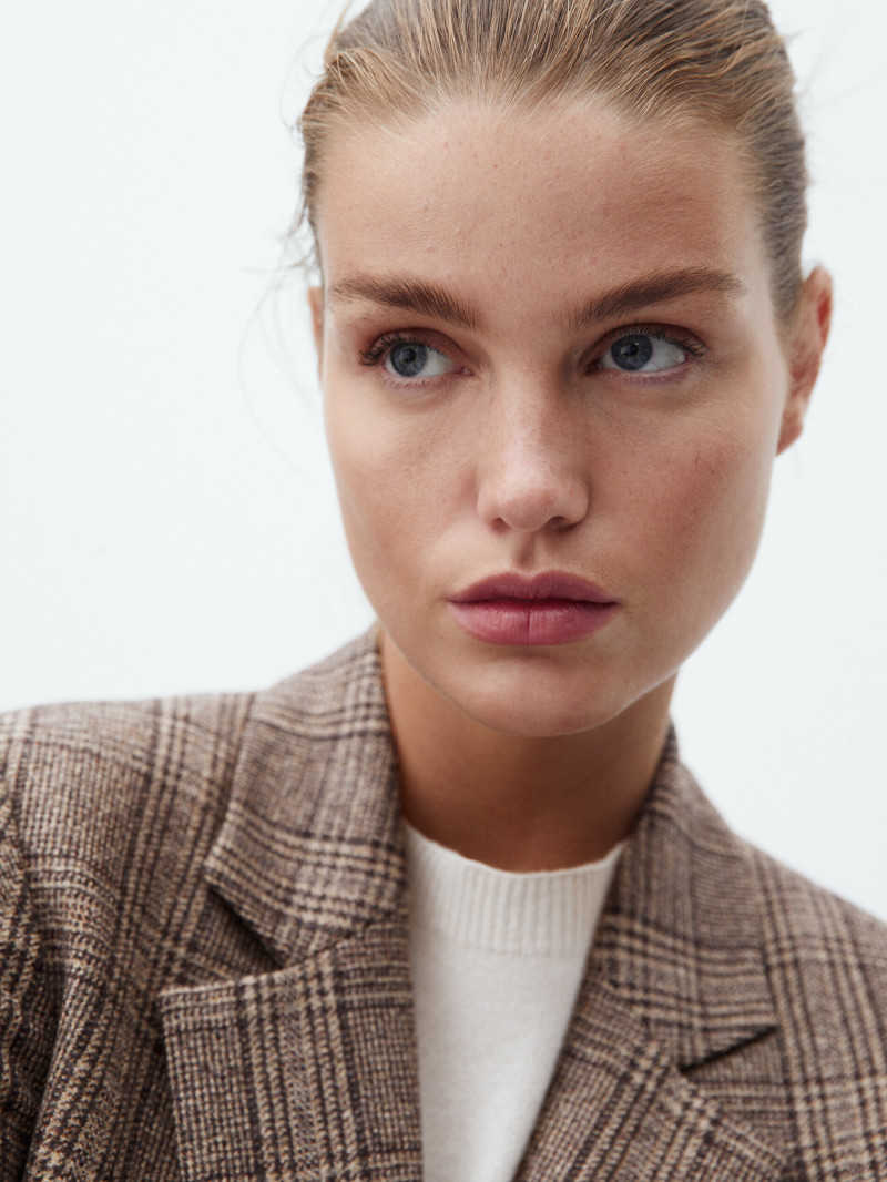 Luna Bijl featured in  the Massimo Dutti catalogue for Winter 2021