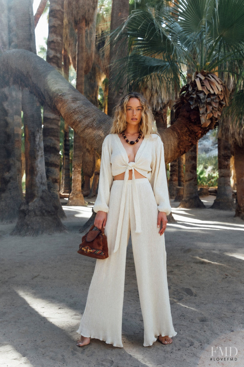 Hannah Ferguson featured in  the Savannah Morrow catalogue for Summer 2022