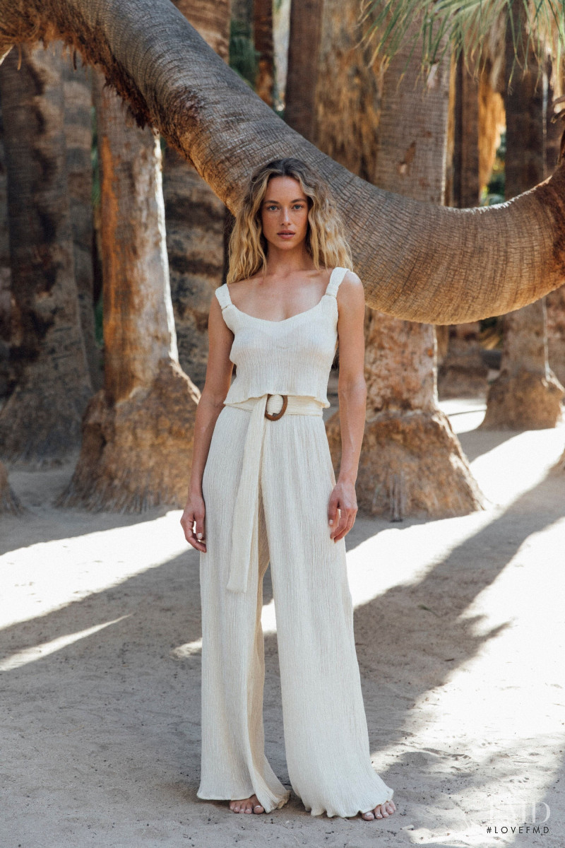 Hannah Ferguson featured in  the Savannah Morrow catalogue for Summer 2022