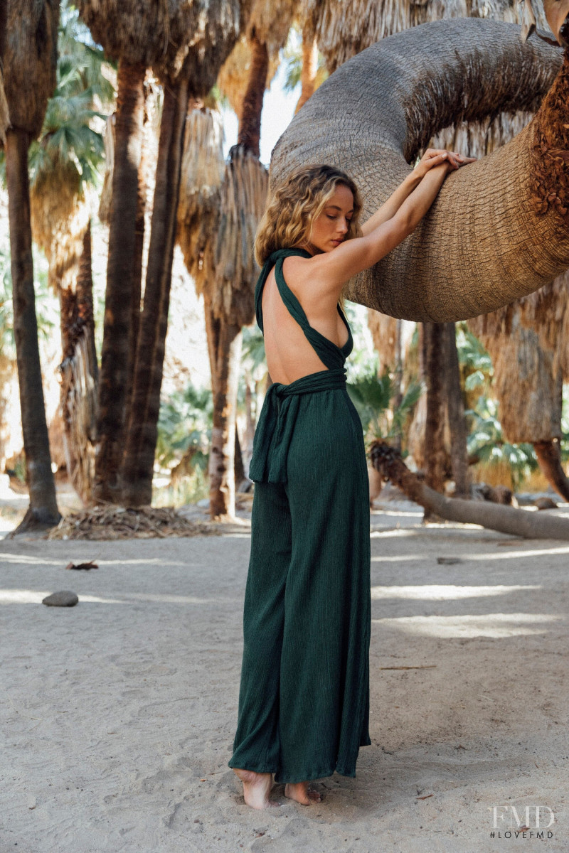 Hannah Ferguson featured in  the Savannah Morrow catalogue for Summer 2022