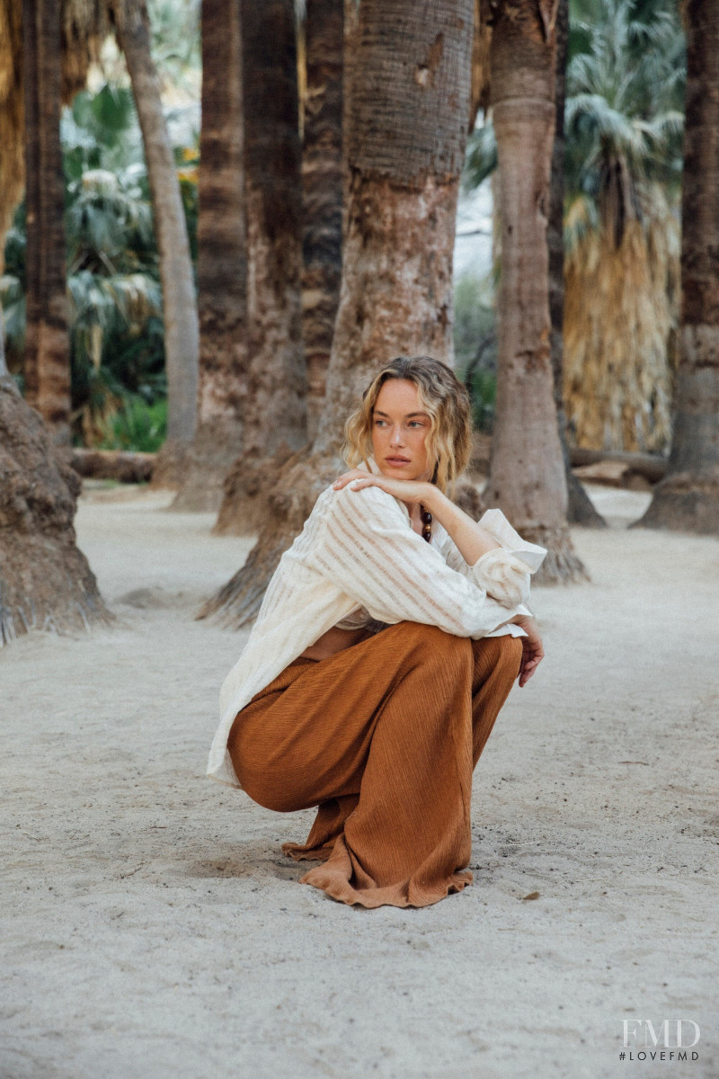 Hannah Ferguson featured in  the Savannah Morrow catalogue for Summer 2022