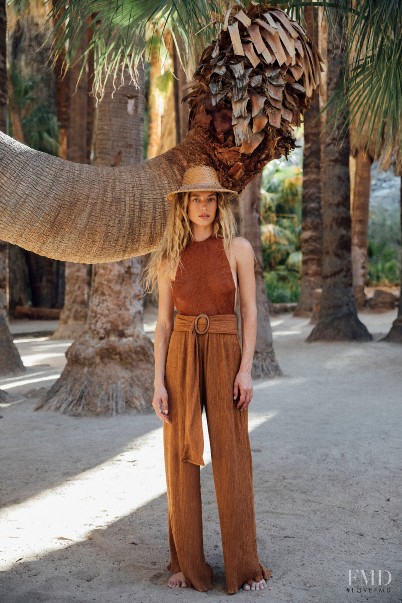 Hannah Ferguson featured in  the Savannah Morrow catalogue for Summer 2022