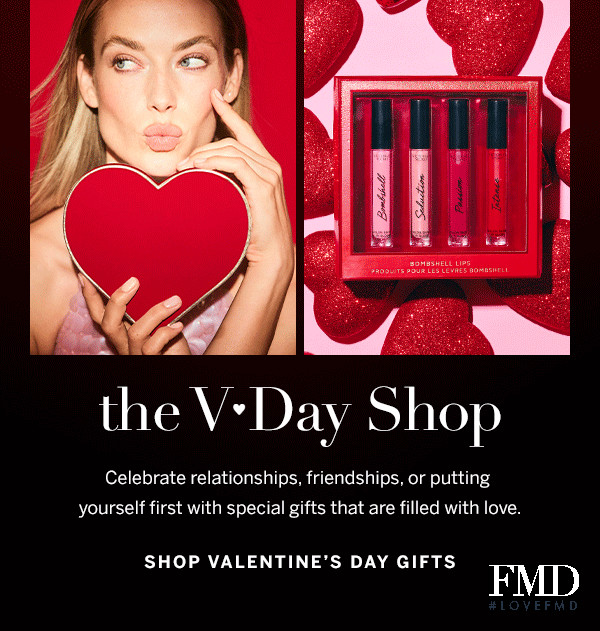 Hannah Ferguson featured in  the Victoria\'s Secret Beauty advertisement for Spring/Summer 2022