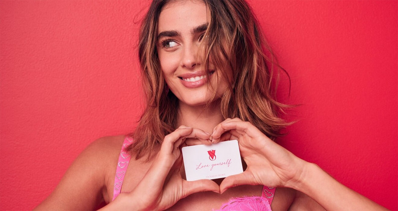 Taylor Hill featured in  the Victoria\'s Secret Valentin\'s Day advertisement for Spring/Summer 2022