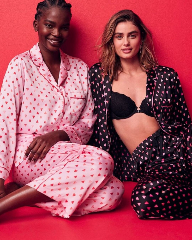 Taylor Hill featured in  the Victoria\'s Secret Valentin\'s Day advertisement for Spring/Summer 2022