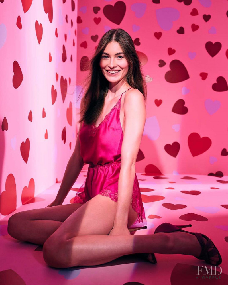 Grace Elizabeth featured in  the Victoria\'s Secret Valentin\'s Day advertisement for Spring/Summer 2022