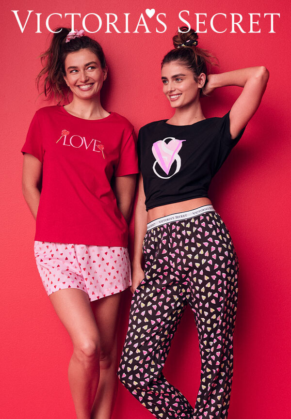 Taylor Hill featured in  the Victoria\'s Secret Valentin\'s Day advertisement for Spring/Summer 2022