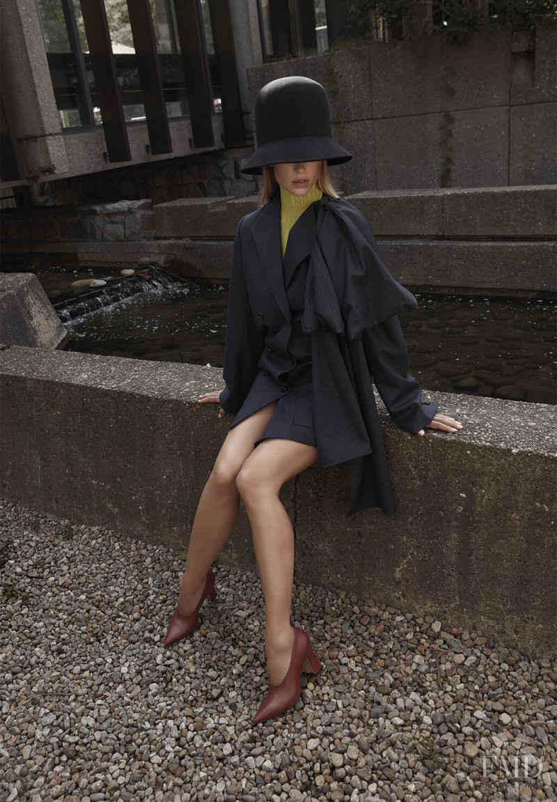 Hannah Ferguson featured in  the Simons - La Maison Simons lookbook for Autumn/Winter 2019