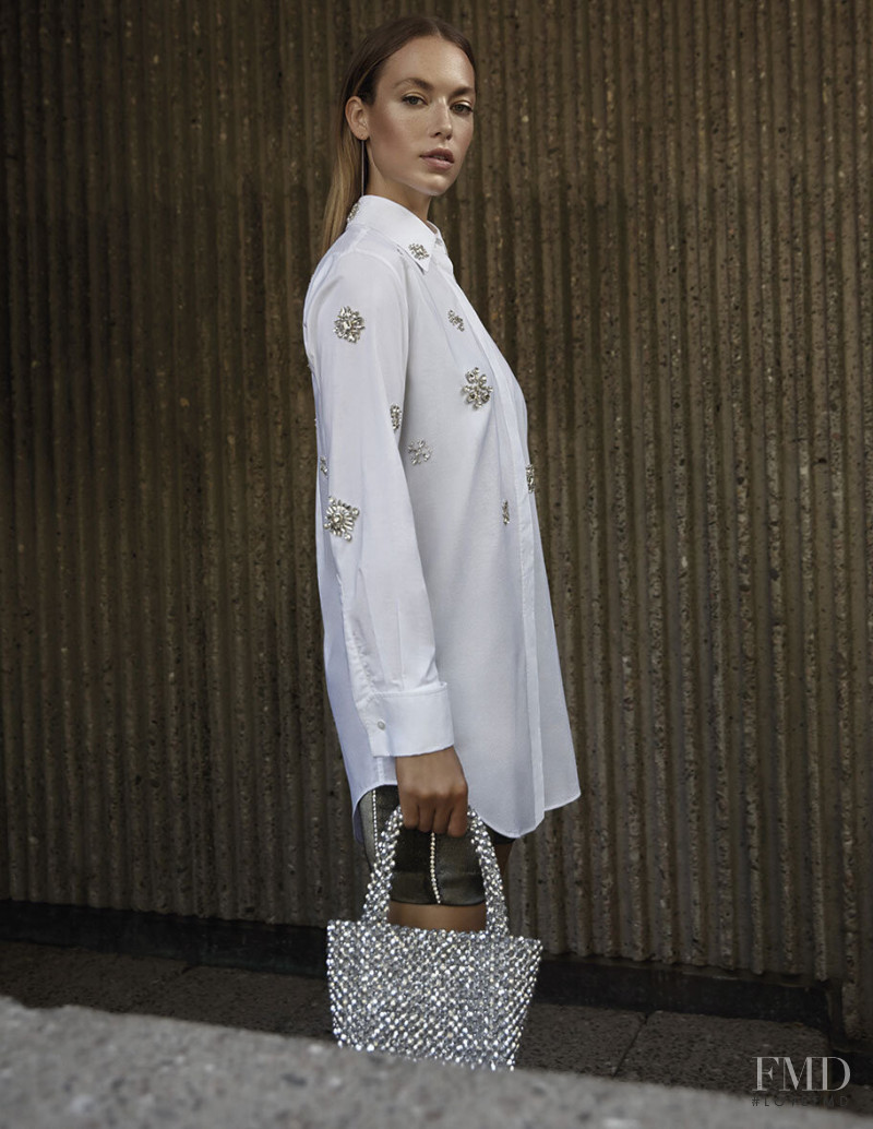 Hannah Ferguson featured in  the Simons - La Maison Simons lookbook for Autumn/Winter 2019