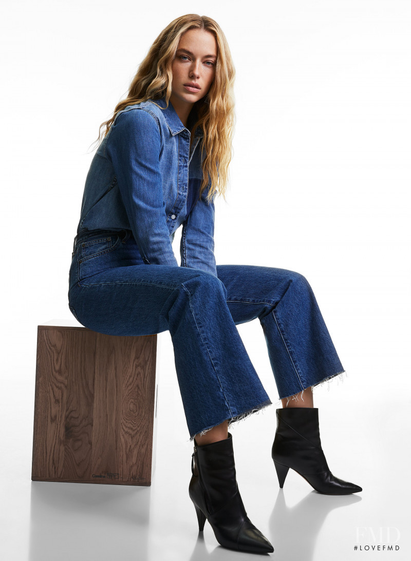 Hannah Ferguson featured in  the Aritzia lookbook for Winter 2019