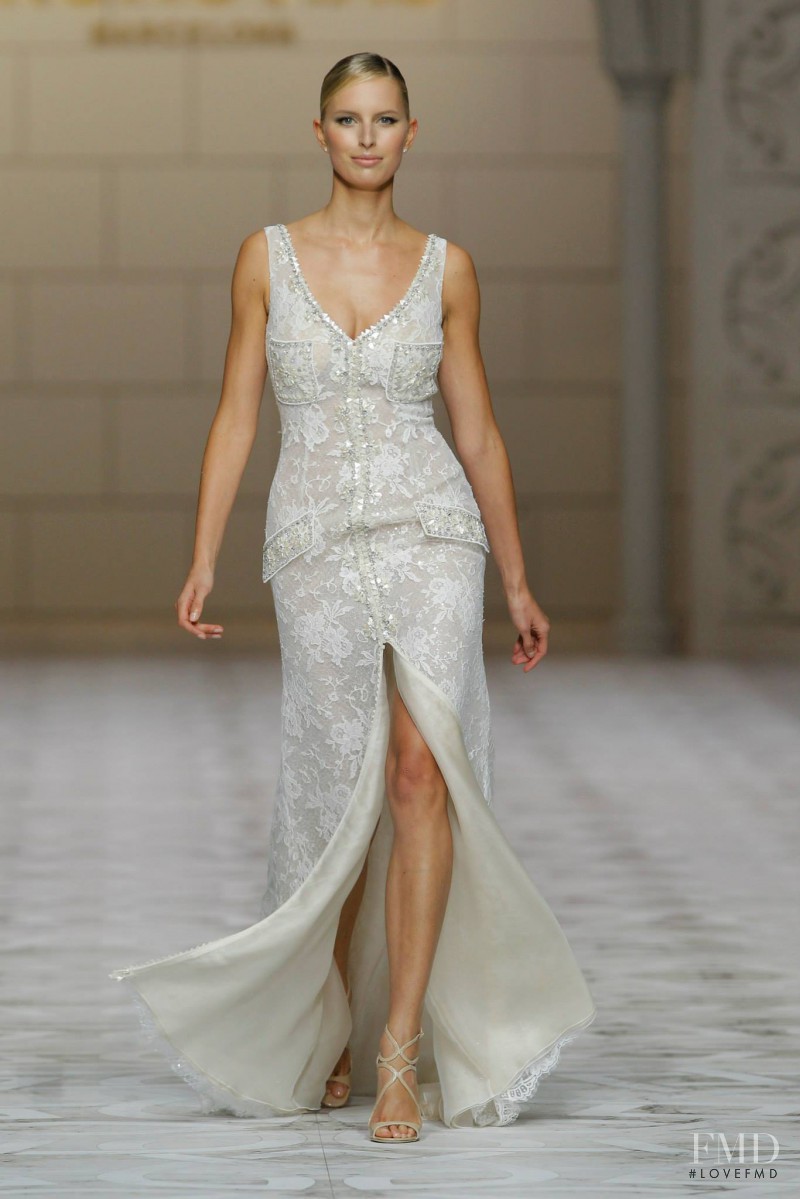 Karolina Kurkova featured in  the Pronovias fashion show for Autumn/Winter 2015