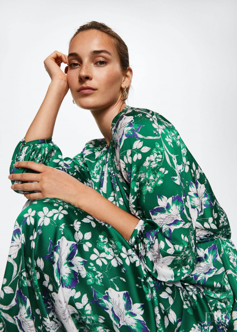 Julia Bergshoeff featured in  the Mango catalogue for Pre-Fall 2022