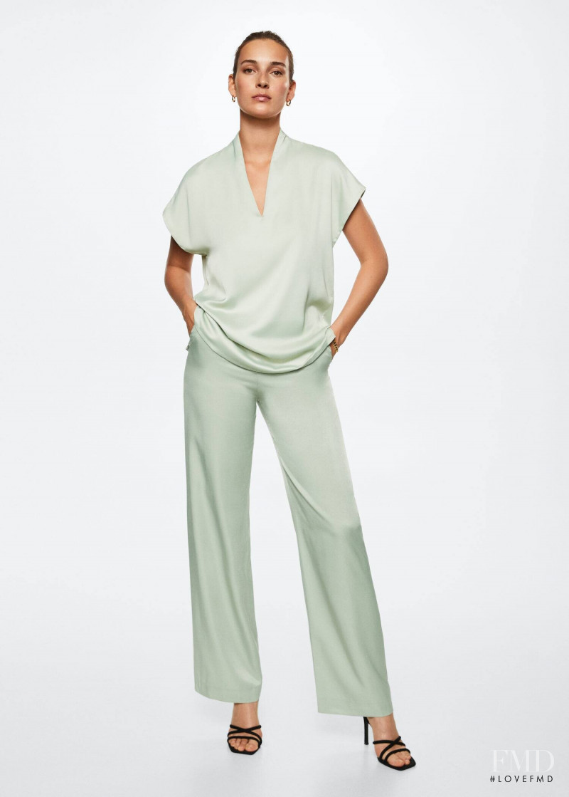 Julia Bergshoeff featured in  the Mango catalogue for Pre-Fall 2022