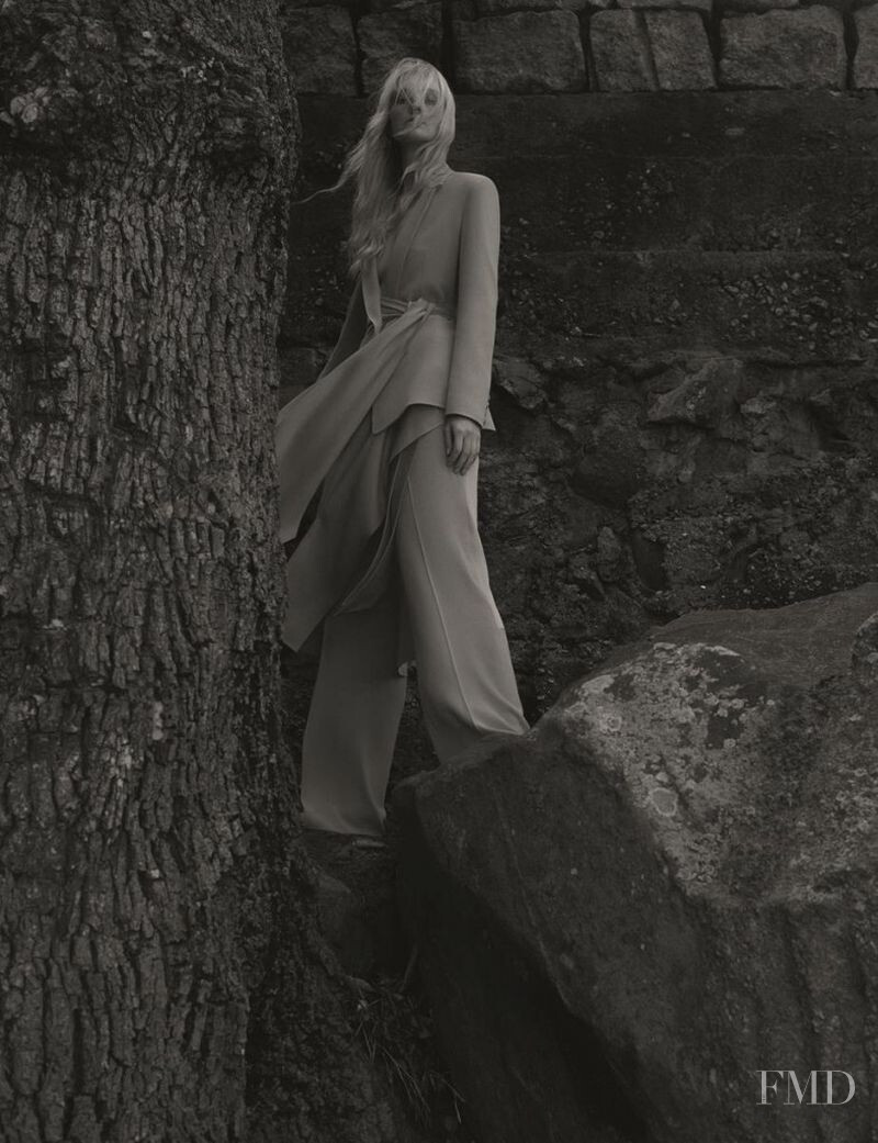 Caroline Trentini featured in  the Le Lis Blanc advertisement for Pre-Fall 2019