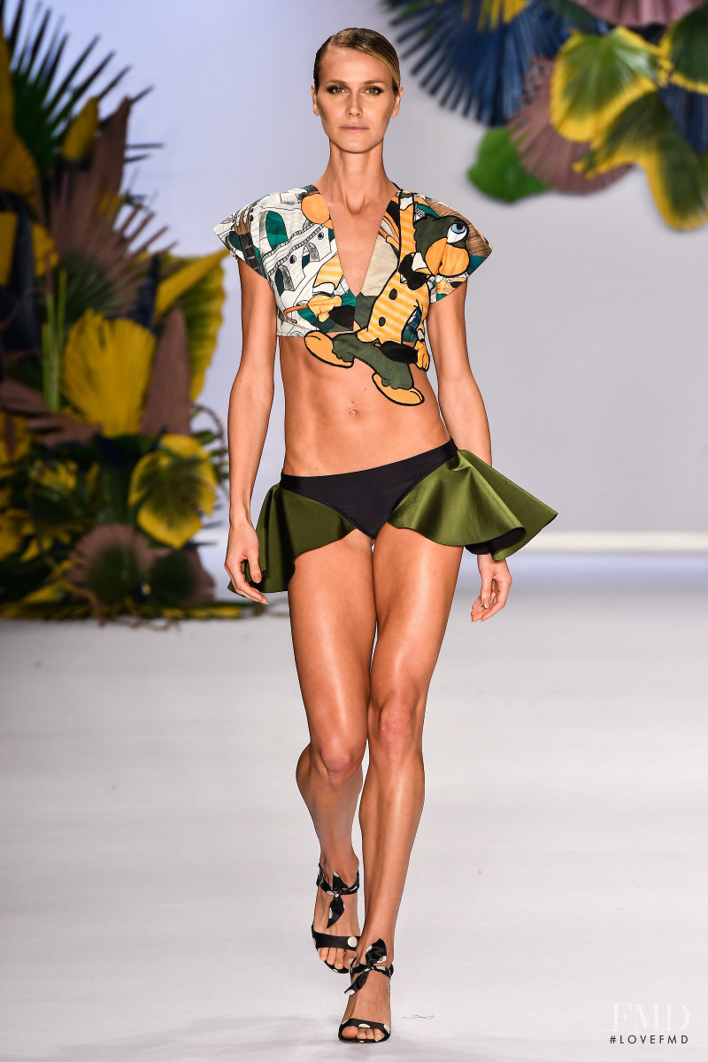 Agua de Coco fashion show for Spring/Summer 2019