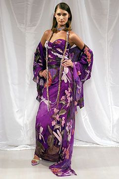 Emanuel Ungaro Haute-Couture fashion show for Spring/Summer 2004