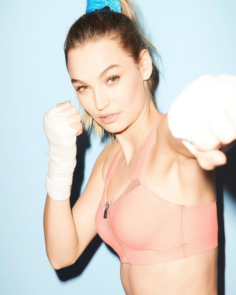 Roosmarijn de Kok featured in  the Victoria\'s Secret VSX catalogue for Spring/Summer 2019