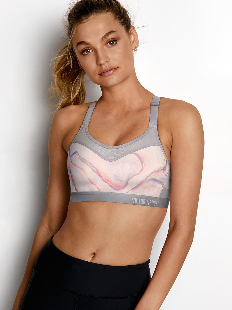 Roosmarijn de Kok featured in  the Victoria\'s Secret VSX catalogue for Autumn/Winter 2018