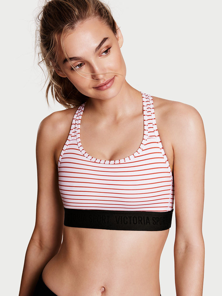 Roosmarijn de Kok featured in  the Victoria\'s Secret VSX catalogue for Spring/Summer 2017