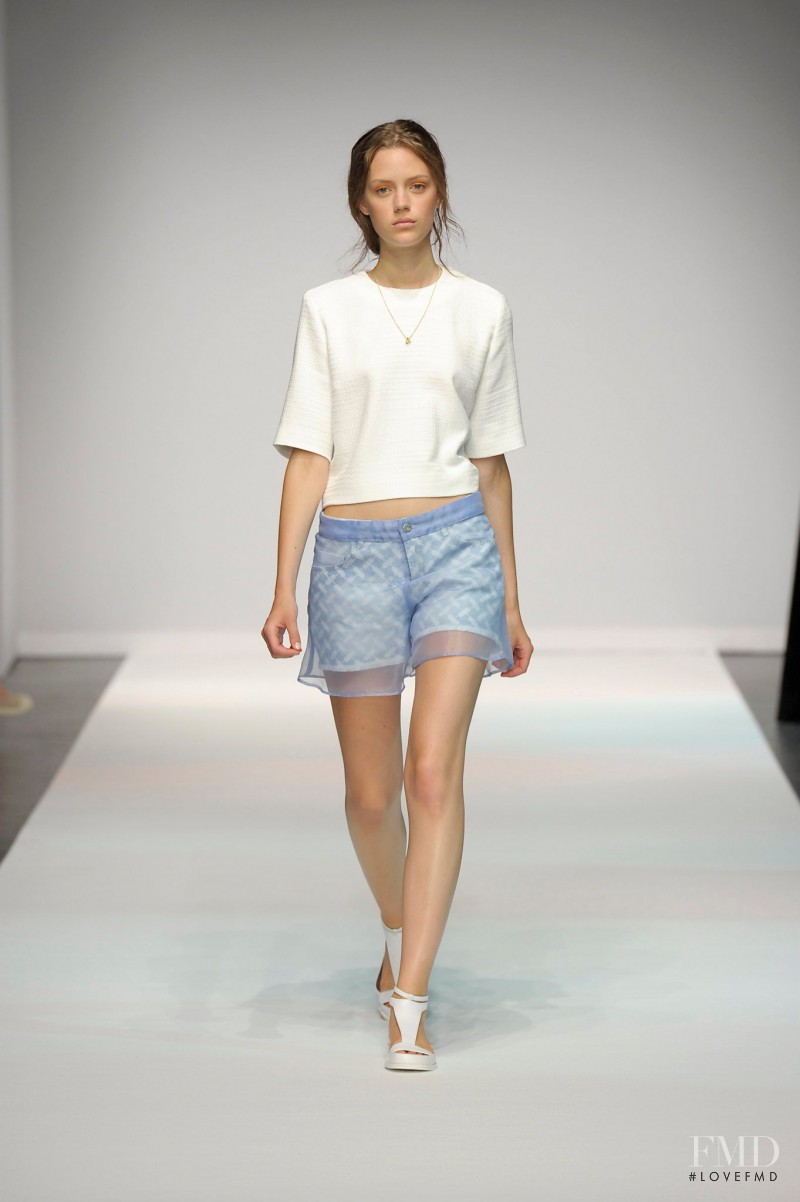 Esther Heesch featured in  the Lala Berlin fashion show for Spring/Summer 2015