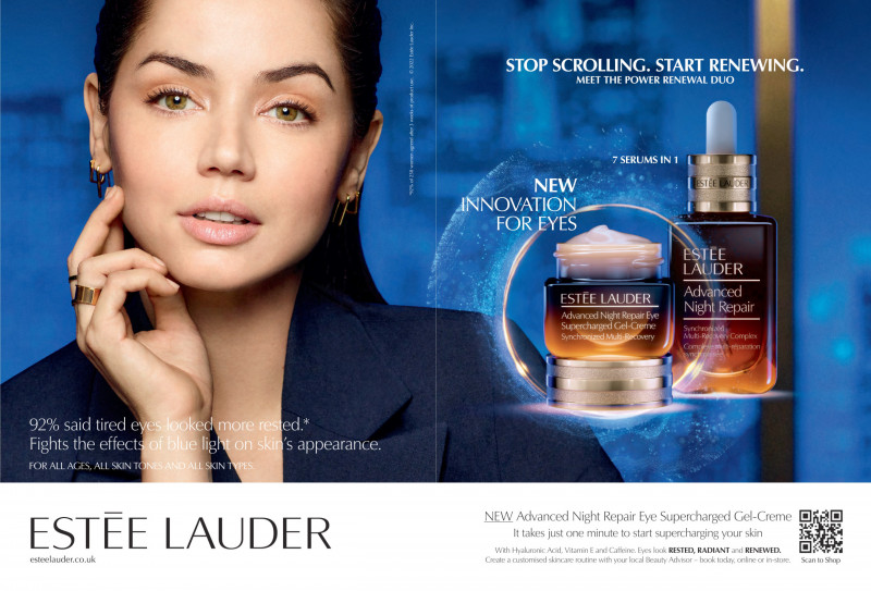 Estée Lauder advertisement for Autumn/Winter 2022