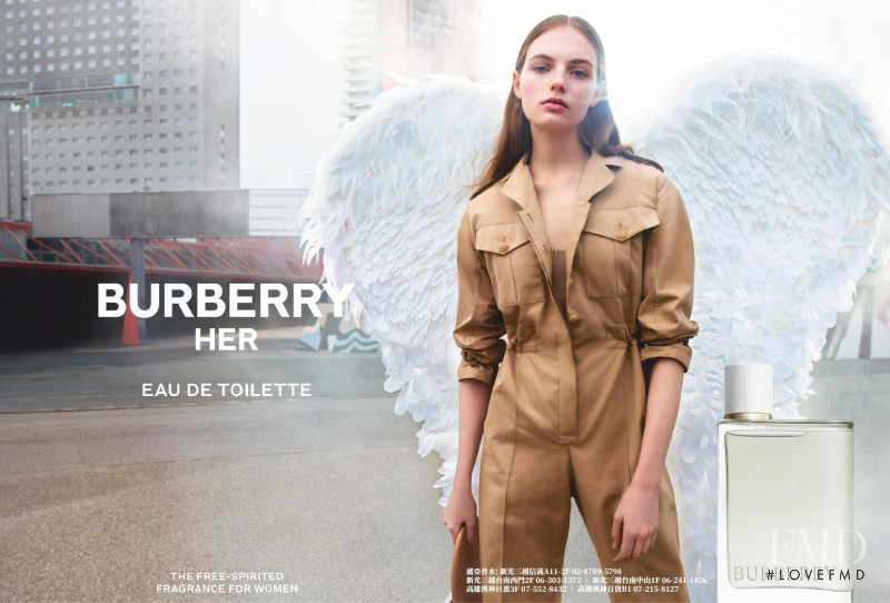 Burberry Fragrance Her advertisement for Spring/Summer 2022