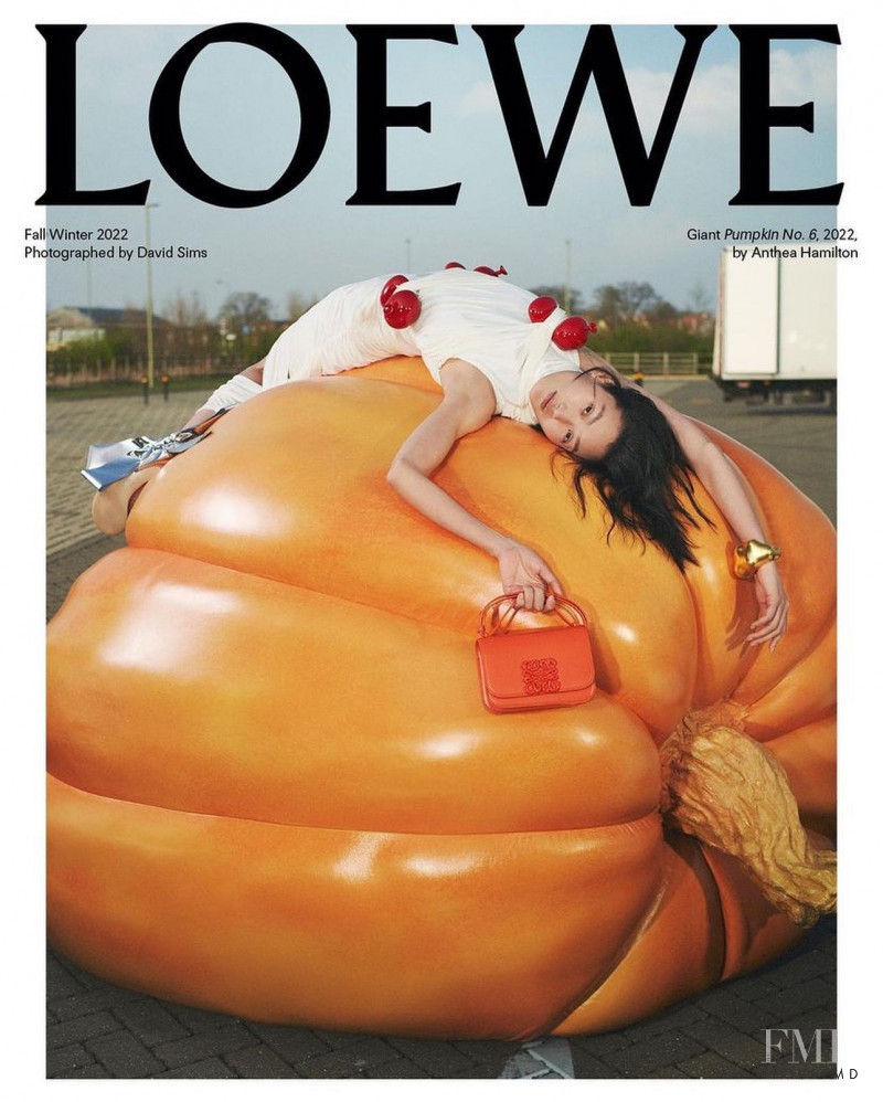 Lina Zhang featured in  the Loewe advertisement for Autumn/Winter 2022