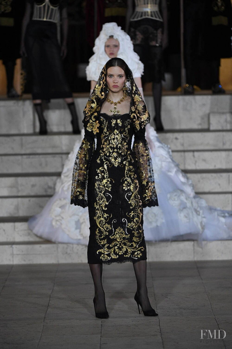 Dolce & Gabbana Alta Moda fashion show for Autumn/Winter 2022