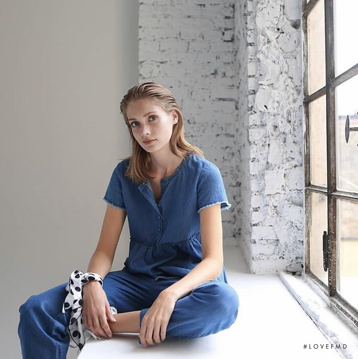 Karoline Seul featured in  the Deha advertisement for Pre-Fall 2020