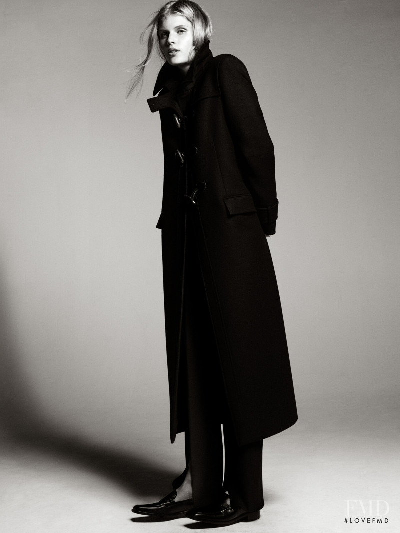 Ida Heiner featured in  the Massimo Dutti Masterpieces lookbook for Pre-Fall 2022