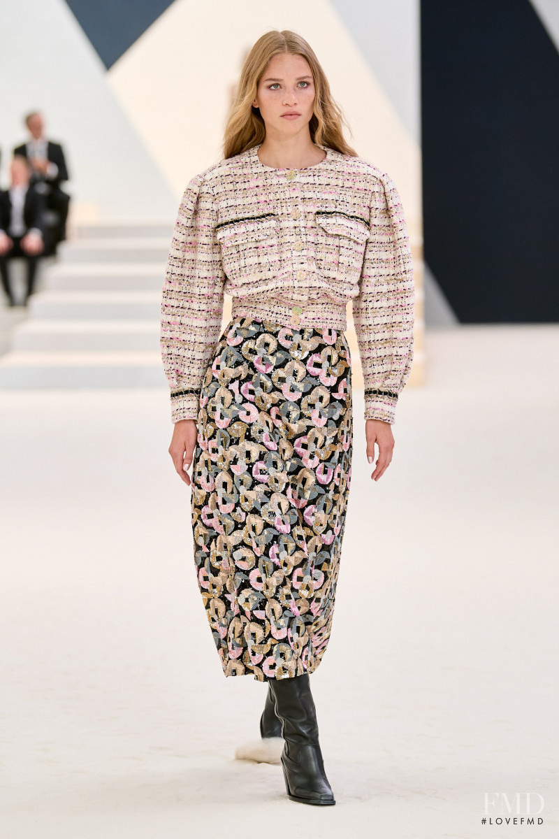 Rebecca Leigh Longendyke featured in  the Chanel Haute Couture fashion show for Autumn/Winter 2022