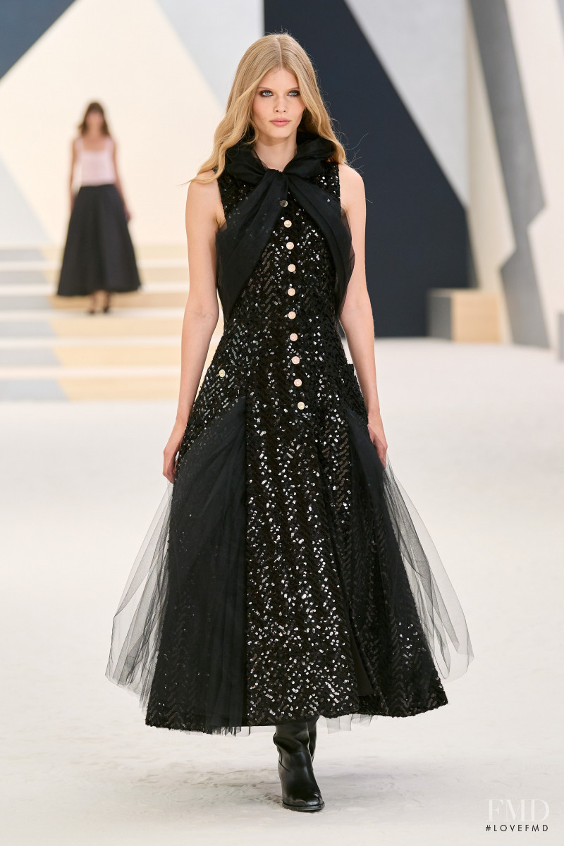 Ida Heiner featured in  the Chanel Haute Couture fashion show for Autumn/Winter 2022