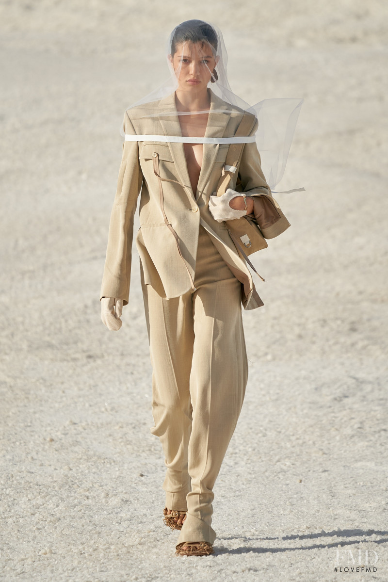 Jacquemus fashion show for Autumn/Winter 2022