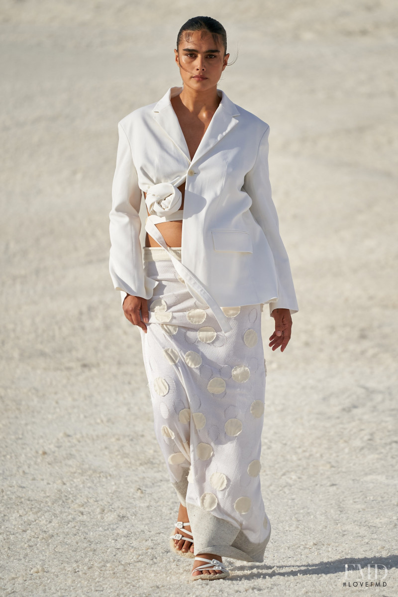 Jill Kortleve featured in  the Jacquemus fashion show for Autumn/Winter 2022