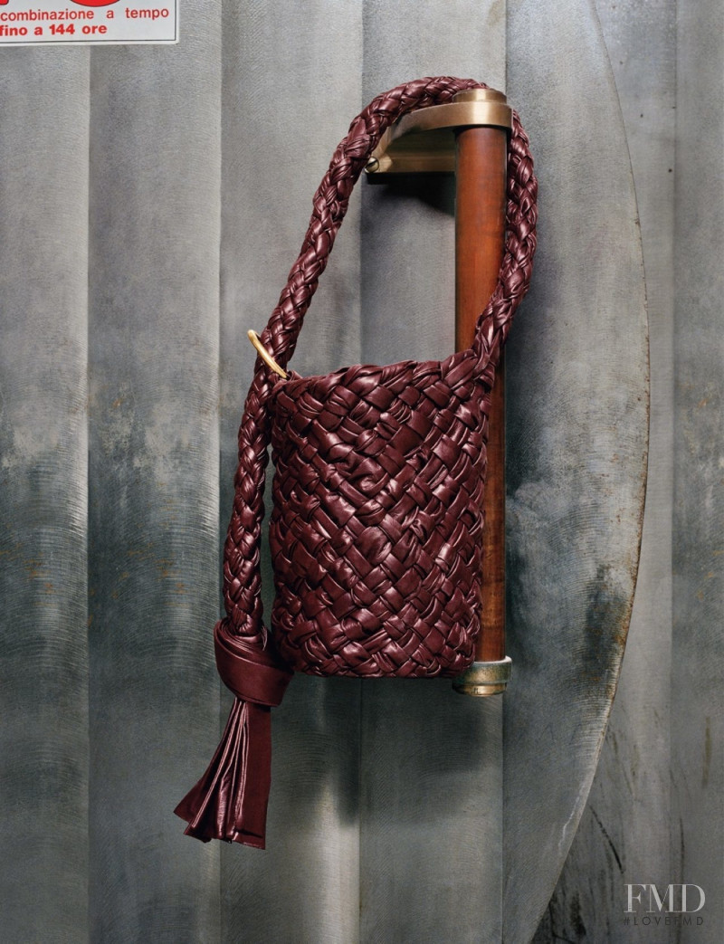 Bottega Veneta advertisement for Autumn/Winter 2022